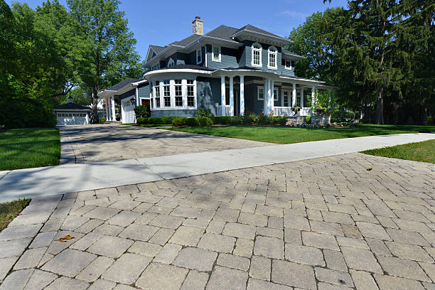 Best Local Driveway Pavers  in Apollo, PA